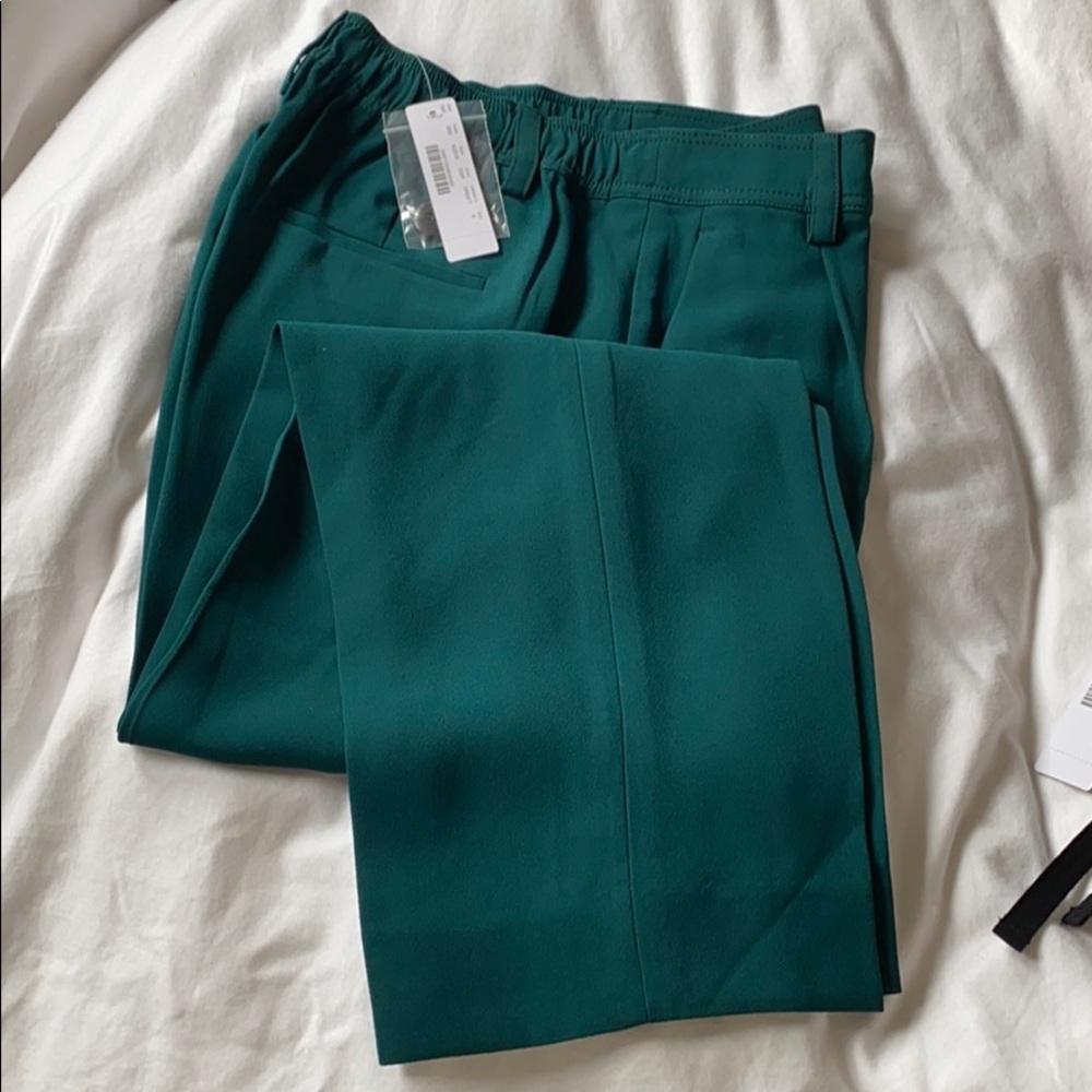 J Crew green soft crepe pant.  NWT